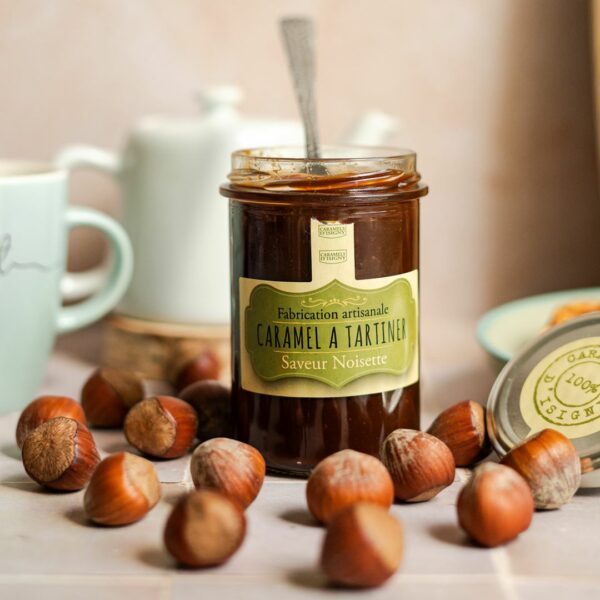 Caramel à tartiner goût noisette - 250g – Image 2
