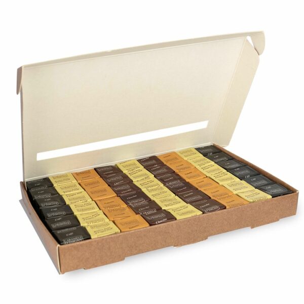 VPC01308_boite-tradition-1kg-caramels-Isigny.jpg