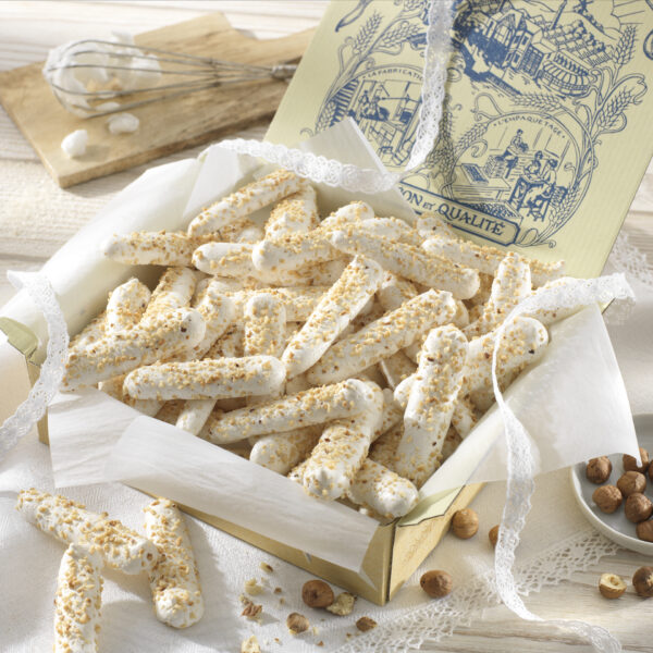Doigts de dames meringués pralinés aux noisettes grillées - 300g – Image 2